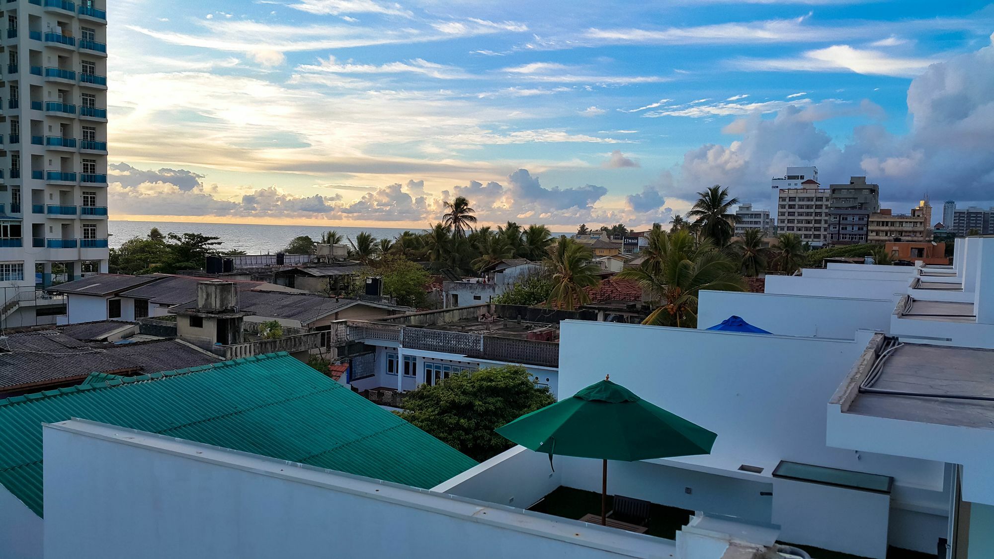 W15 Colombo Hotel Eksteriør billede