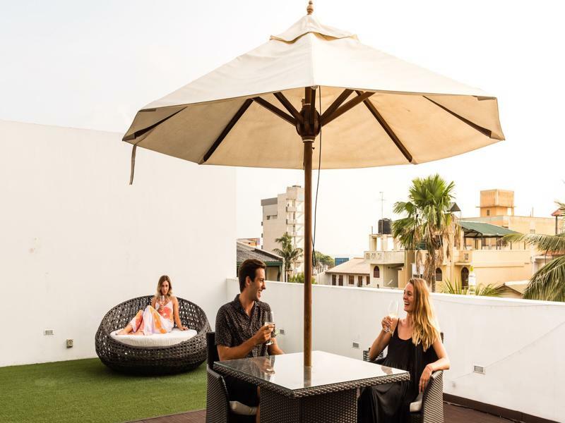 W15 Colombo Hotel Eksteriør billede
